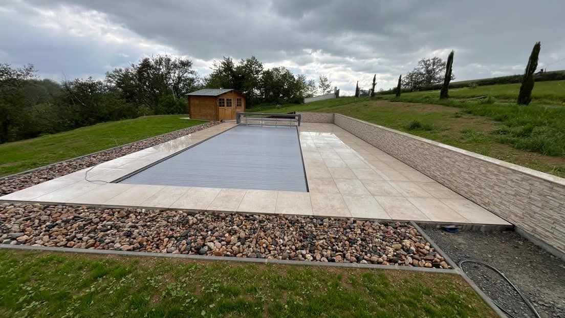 Plage de piscine, 2JCF CONCEPT