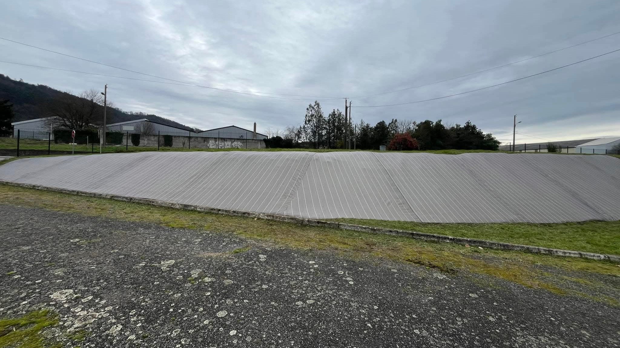 Entretien espaces verts et extérieurs, 2JCF CONCEPT