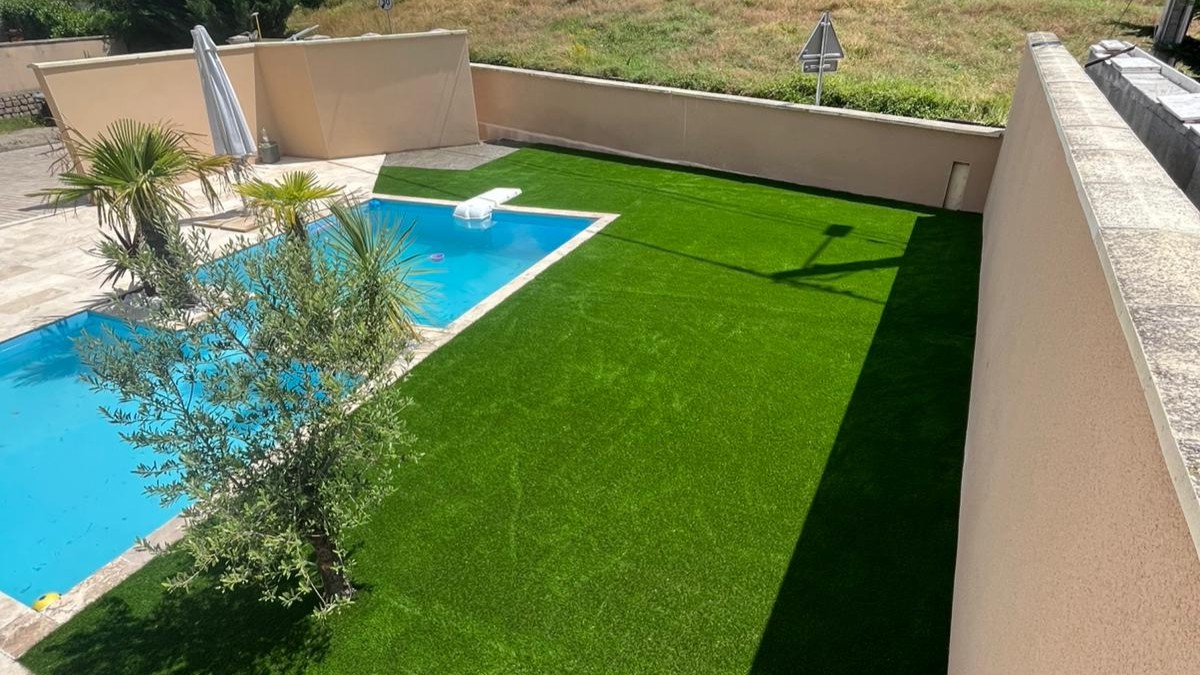 Plage de piscine, 2JCF CONCEPT
