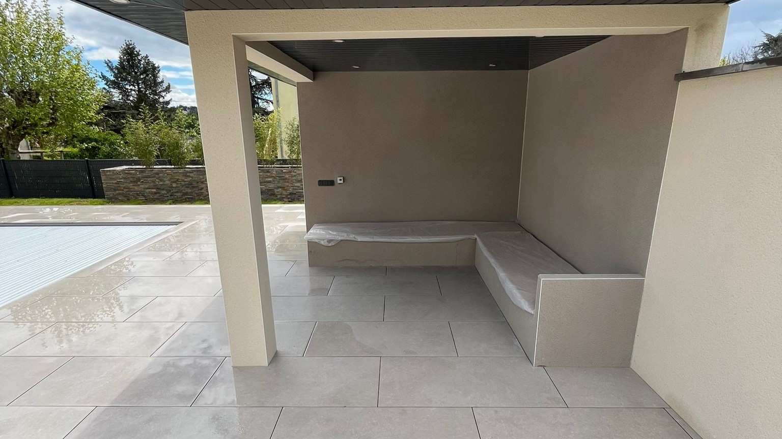 Plage de piscine, 2JCF CONCEPT