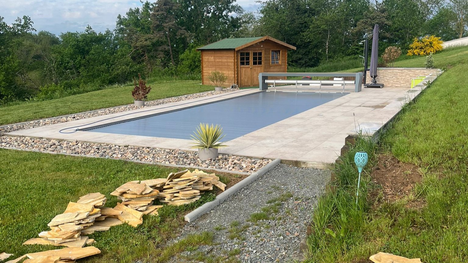 Plage de piscine, 2JCF CONCEPT