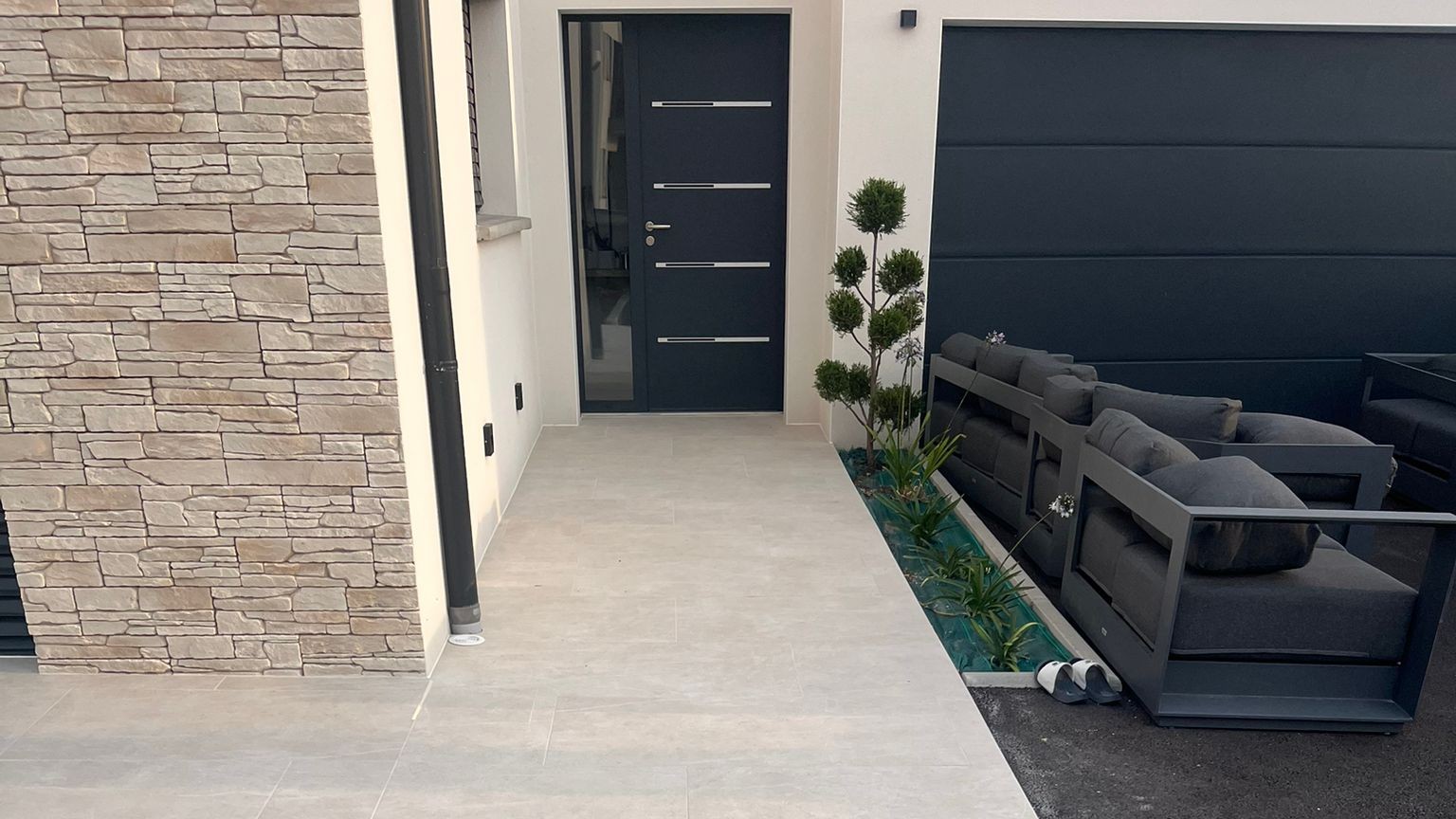 Entrées et mini-terrasses, 2JCF CONCEPT